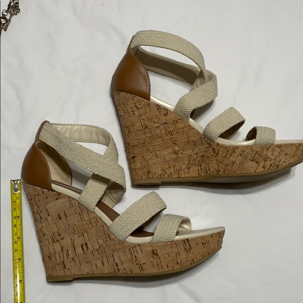 Steve Madden platform wedge sandals! size 8.5 - Picture 3 of 7
